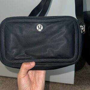 lulelulem Crossbody Camera Bag 2L Black